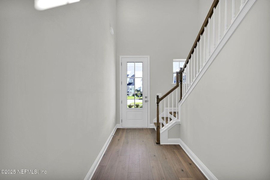 Spacious, unfurnished interior of a new home in Seabrook Village at Nocatee, Ponte Vedra (Image 39).