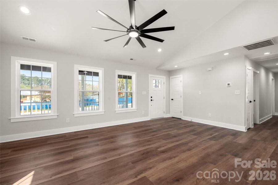 Spacious, unfurnished interior of a new home in , Concord (Image 29).