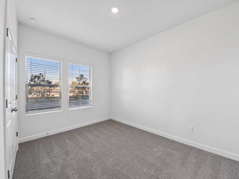 Spacious, unfurnished interior of a new home in Meadows at Wilson Farms - The Heights Series, Fort Mill (Image 15).
