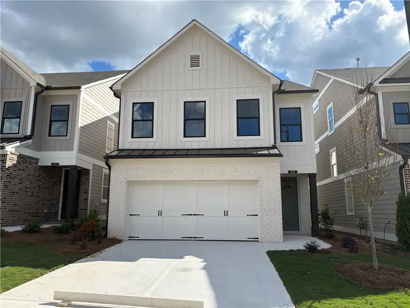 Image 7 of a home in .