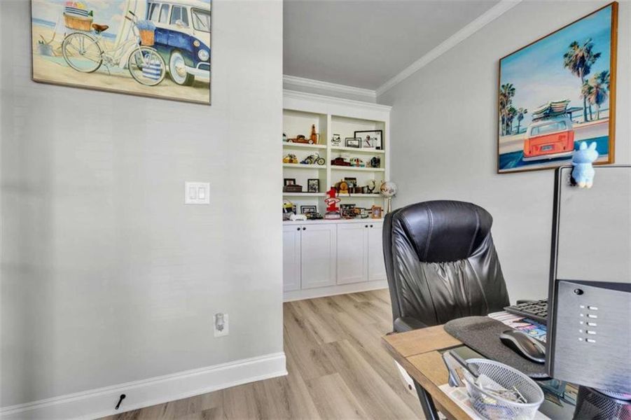 Furnished interior view inside a new home in , Monroe (Image 19).