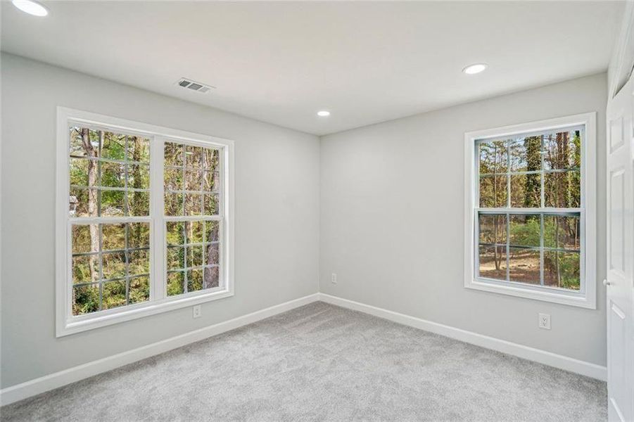 Spacious, unfurnished interior of a new home in , Grayson (Image 41).