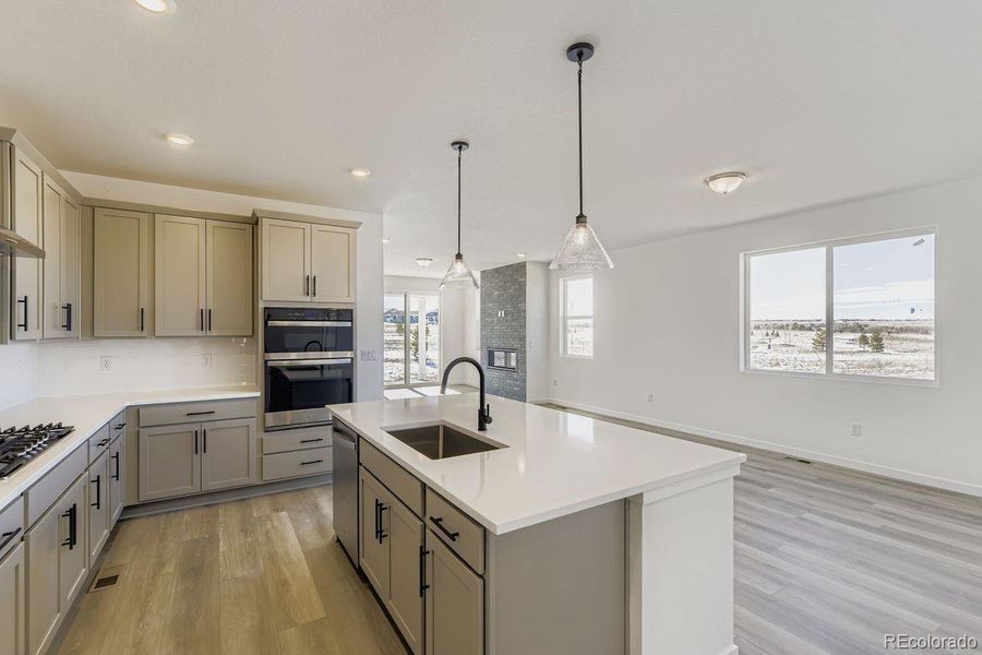 Newport Luxury Kitchen Newport Luxury Kitchen