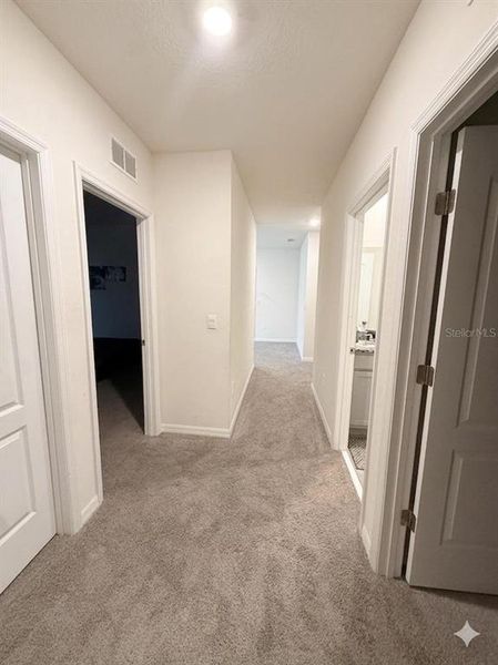 Spacious, unfurnished interior of a new home in , Kissimmee (Image 22).