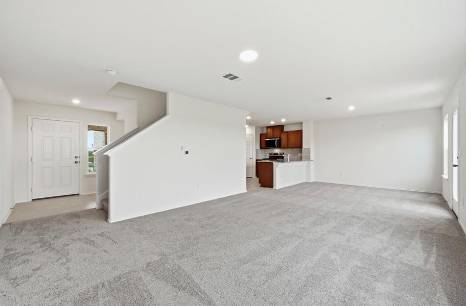 Spacious, unfurnished interior of a new home in Stoney Chase, Del Valle (Image 19). Spacious, unfurnished interior of a new home in Stoney Chase, Del Valle (Image 19).