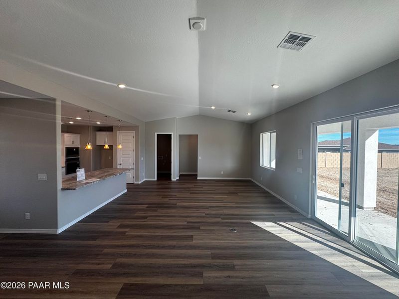 Spacious, unfurnished interior of a new home in Westwood, Prescott (Image 16).