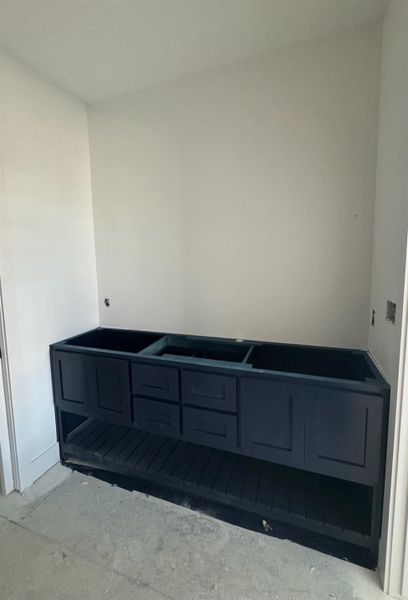 Image 18 of a home in .