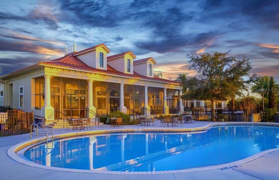 Community amenities in , Auburndale (Image 35).