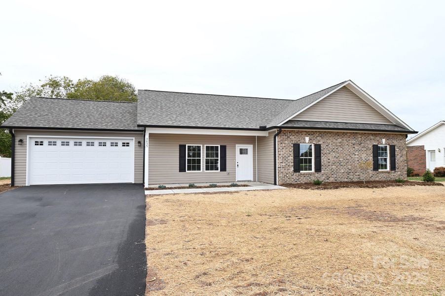 Exterior details and patio area of a home in , Hickory (Image 25).