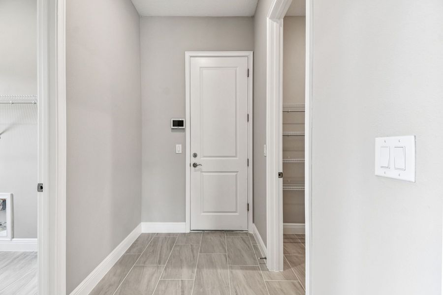 Spacious, unfurnished interior of a new home in River Preserve Estates, Parrish (Image 60).