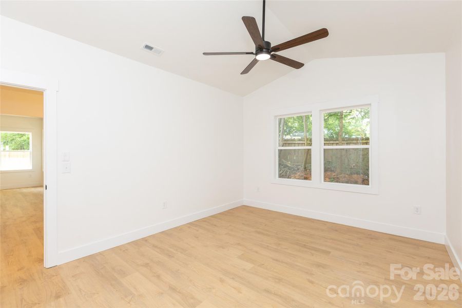 Spacious, unfurnished interior of a new home in , Concord (Image 25).