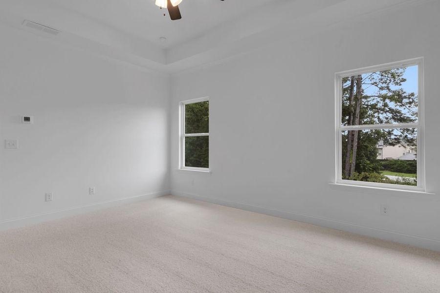 Representative unfurnished interior of a home built from the Canton by UnionMain Homes in Three Rivers, Rome (Image 26).