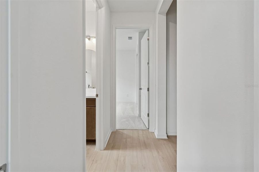 Spacious, unfurnished interior of a new home in Isles at Bayview, Parrish (Image 52). Spacious, unfurnished interior of a new home in Isles at Bayview, Parrish (Image 52).