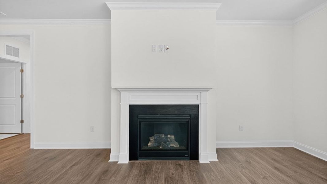 Spacious, unfurnished interior of a new home in The Estates Park, Apex (Image 16).