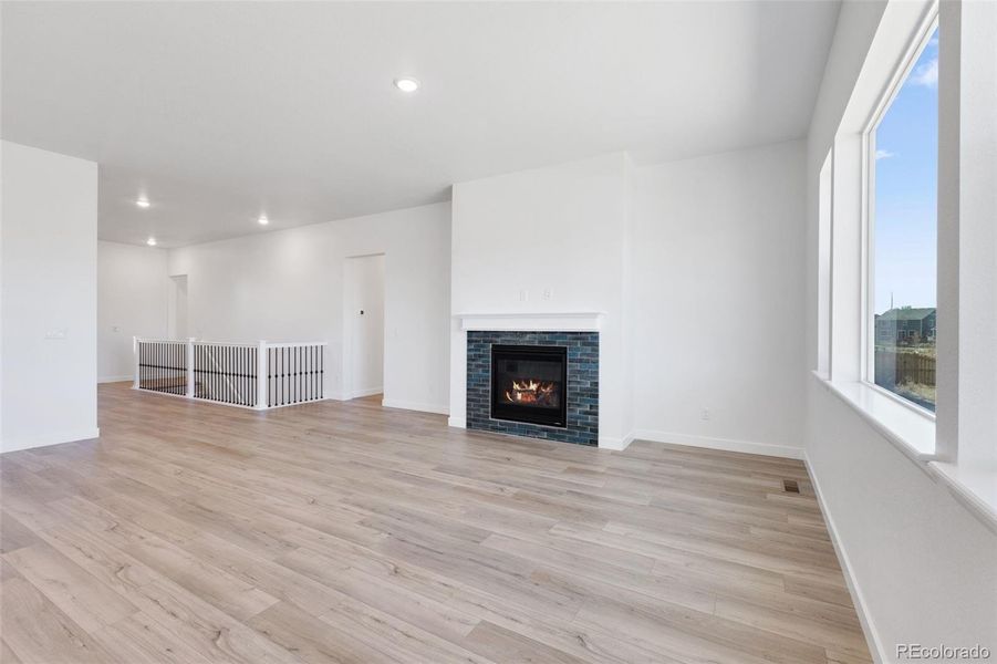 Spacious, unfurnished interior of a new home in Highlands Preserve, Mead (Image 34).