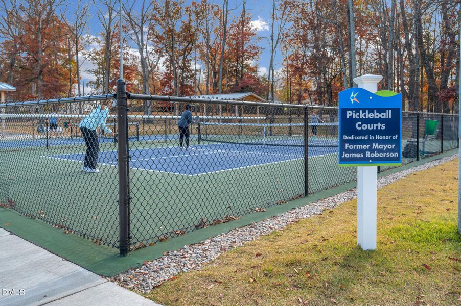 SUN_Knightdale_Pic_HarperPark_6of7