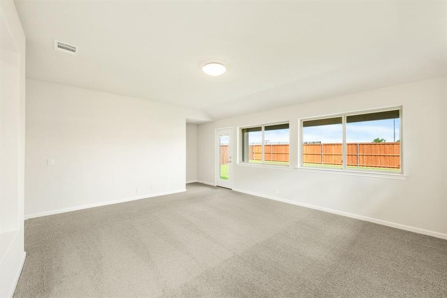 Spacious, unfurnished interior of a new home in Heartland Elements, Crandall (Image 21). Spacious, unfurnished interior of a new home in Heartland Elements, Crandall (Image 21).
