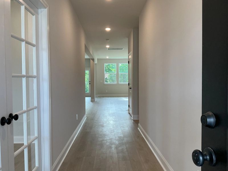Spacious, unfurnished interior of a new home in Willow Landing, Mount Juliet (Image 8).