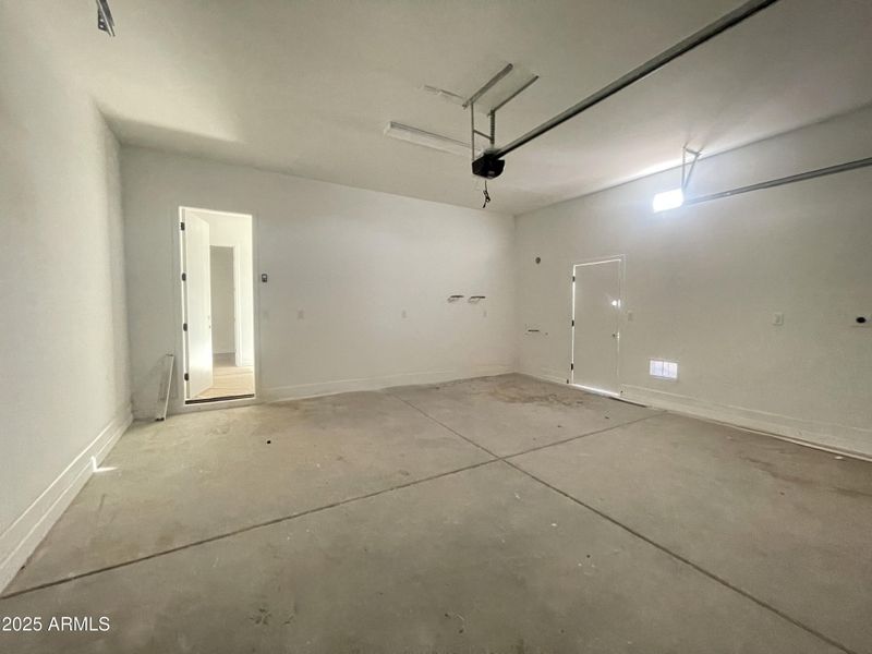 031 Garage 031 Garage