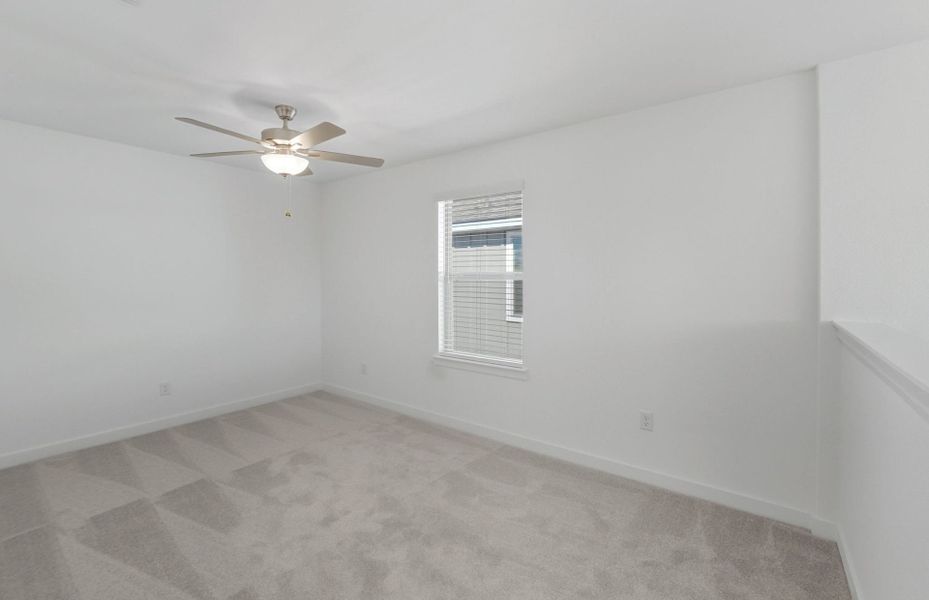 Spacious, unfurnished interior of a new home in Santa Rita Ranch, Liberty Hill (Image 29).