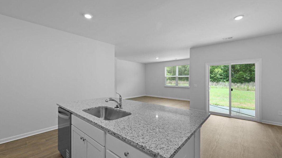 Spacious, unfurnished interior of a new home in Huggins Hill, Manning (Image 35).