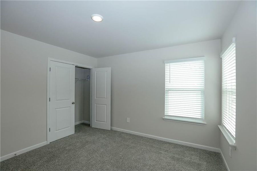 Spacious, unfurnished interior of a new home in , Lawrenceville (Image 23).