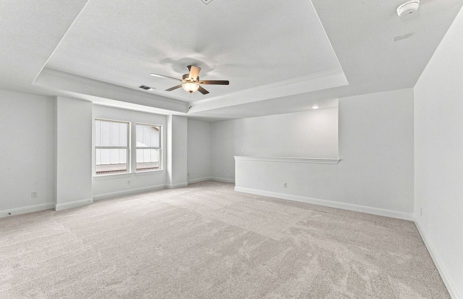 Spacious, unfurnished interior of a new home in Saddleback at Santa Rita Ranch, Liberty Hill (Image 43).