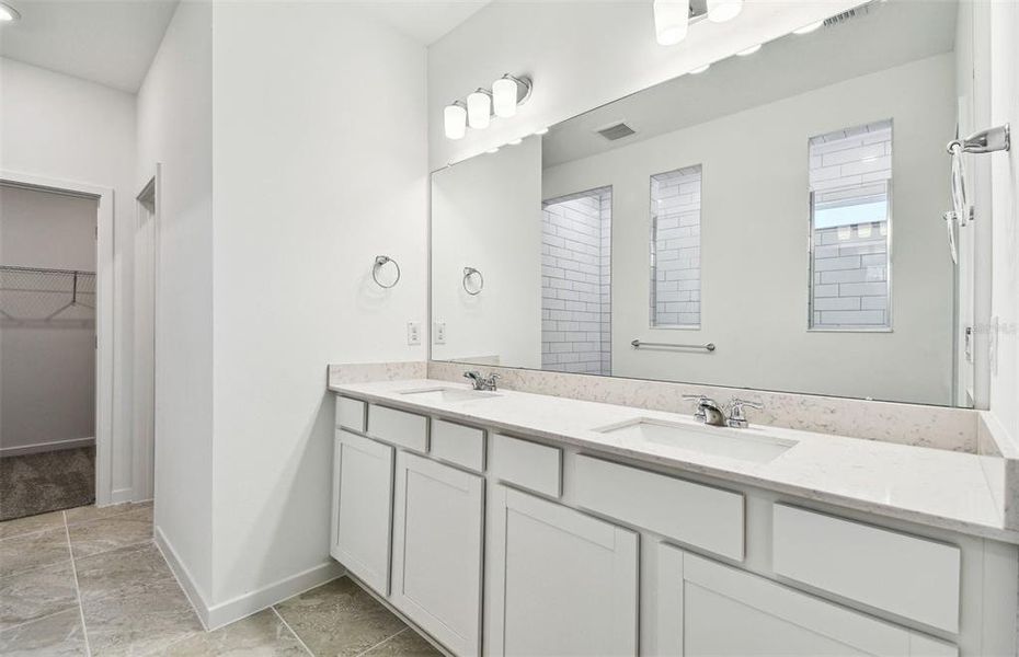 Owner's Bathroom w/Dual Sinks