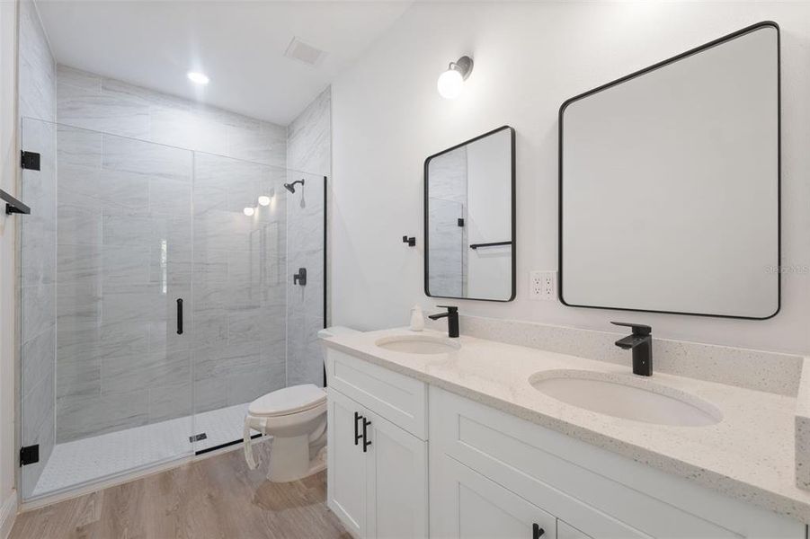 Furnished interior view inside a new home in , Ocala (Image 8).