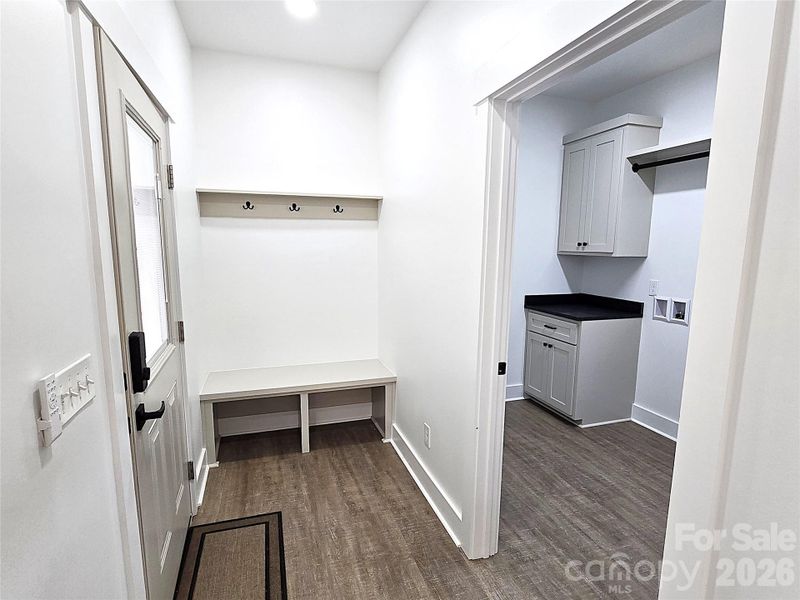 Image 28 of a home in .