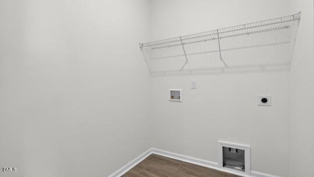 Manors at Haywood Glen_Lucas G_301_White