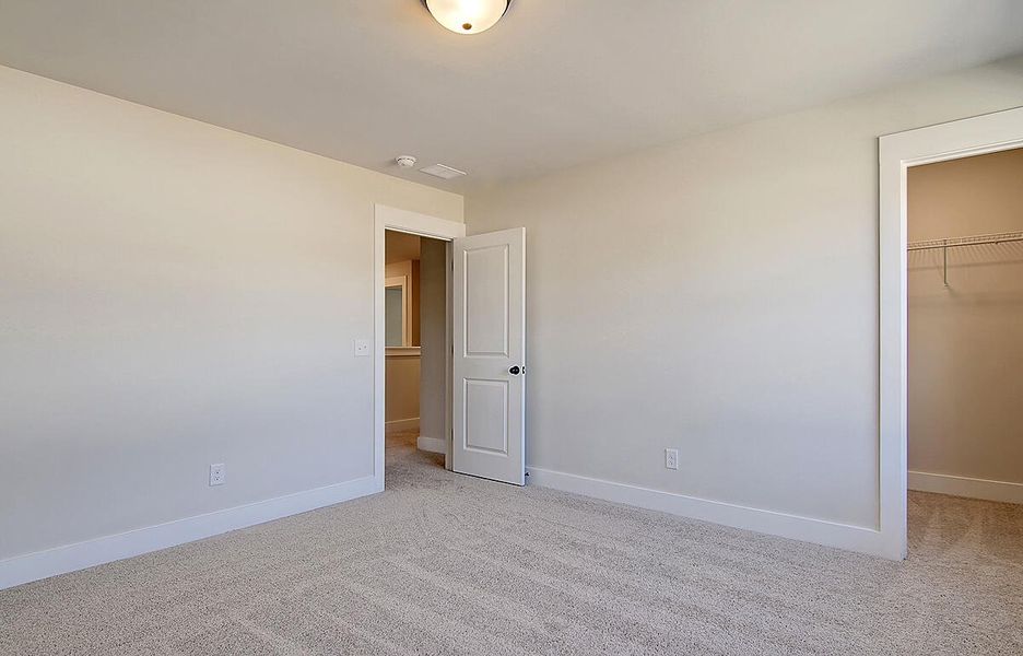 Spacious, unfurnished interior of a new home in Watson Hill, Summerville (Image 11). Spacious, unfurnished interior of a new home in Watson Hill, Summerville (Image 11).