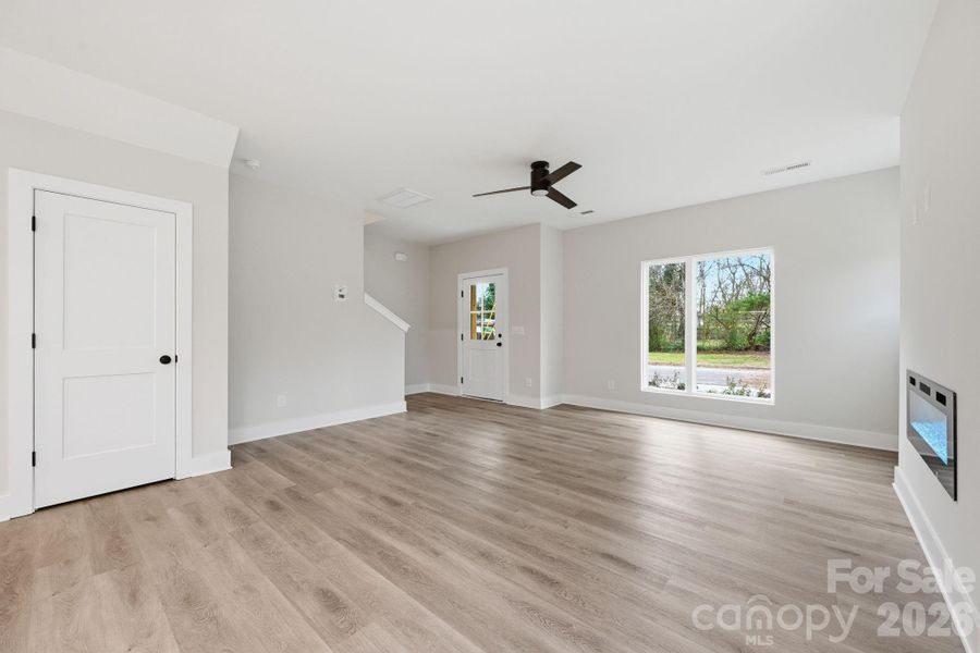 Spacious, unfurnished interior of a new home in , Salisbury (Image 12).