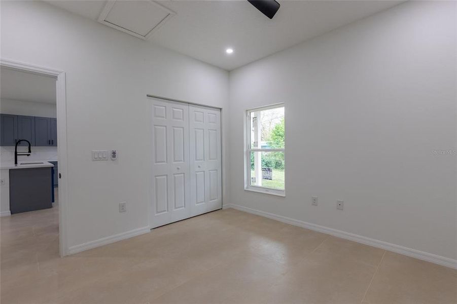 Spacious, unfurnished interior of a new home in , Sebring (Image 69).