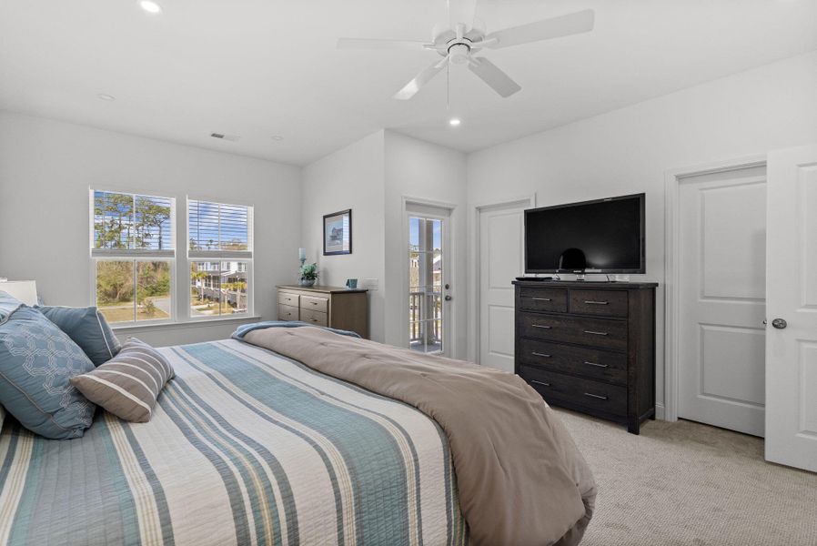 Furnished interior view inside a new home in , Summerville (Image 41).
