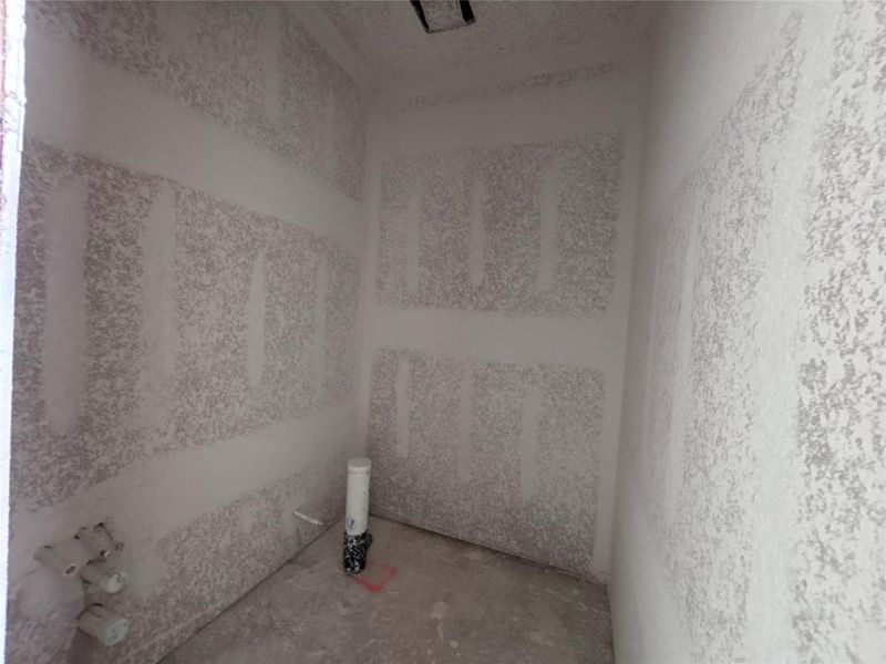 Image 27 of a home in The Colony 50s. Image 27 of a home in The Colony 50s.