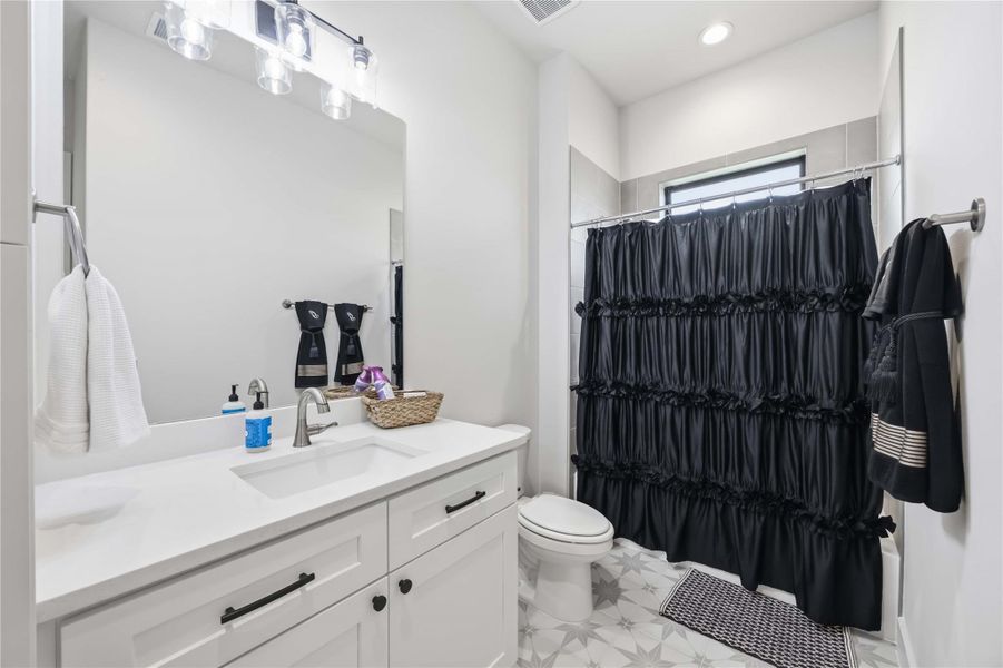 Furnished interior view inside a new home in Artavia, Conroe (Image 32).