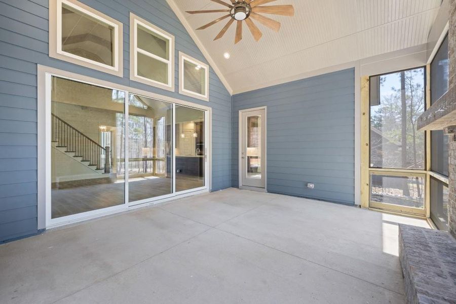 Exterior details and patio area of a home in Arden on Lanier, Cumming (Image 3).