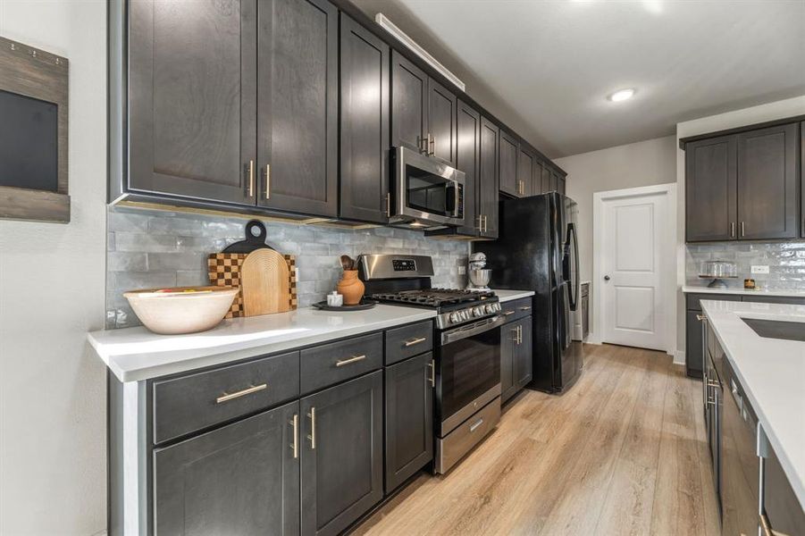 Furnished interior view inside a new home in , McKinney (Image 40). Furnished interior view inside a new home in , McKinney (Image 40).