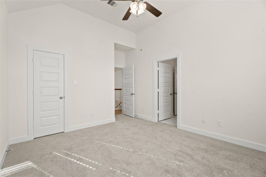 Serene primary suite