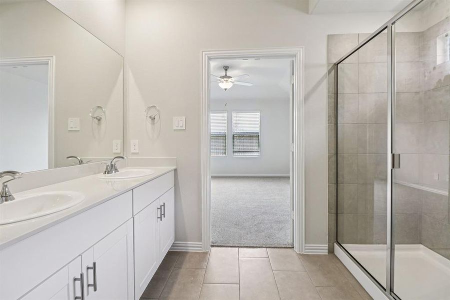 Photo is not of the actual home, but is an inspirational photo of builder’s model home and may depict options, furnishings, and/or decorator features that are not included. Photo is not of the actual home, but is an inspirational photo of builder’s model home and may depict options, furnishings, and/or decorator features that are not included.