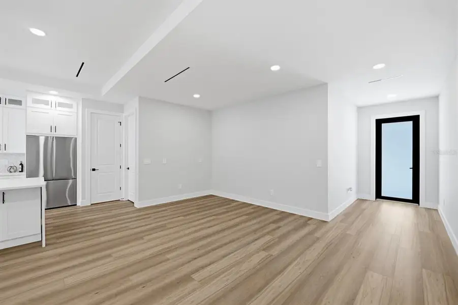 Spacious, unfurnished interior of a new home in , Brooksville (Image 15).