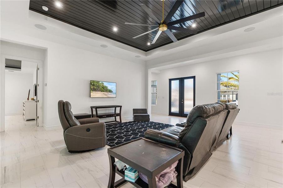 Furnished interior view inside a new home in , Land O' Lakes (Image 13).