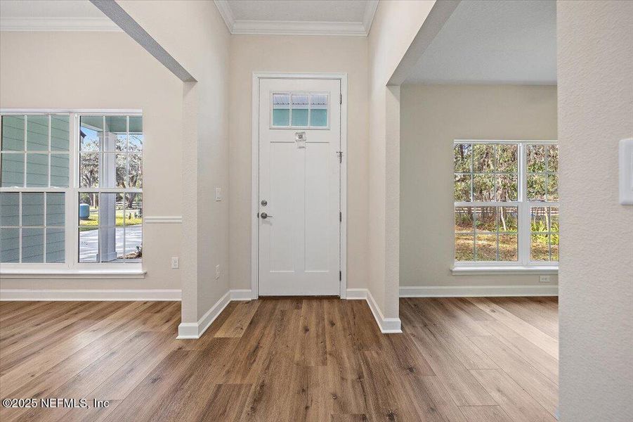 Spacious, unfurnished interior of a new home in , Jacksonville (Image 20).