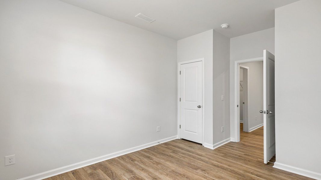 Spacious, unfurnished interior of a new home in Sheep Island, Summerville (Image 21). Spacious, unfurnished interior of a new home in Sheep Island, Summerville (Image 21).