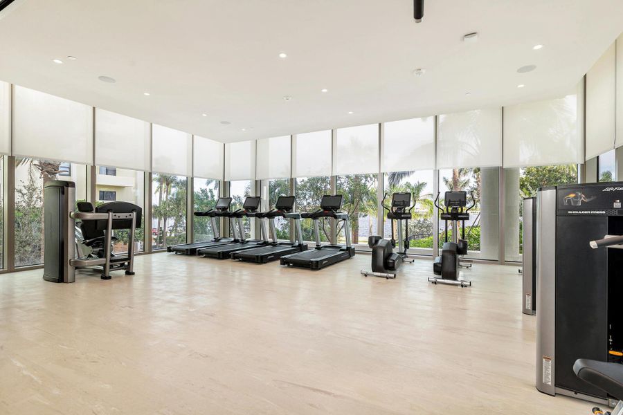 Community amenities in , West Palm Beach (Image 28).