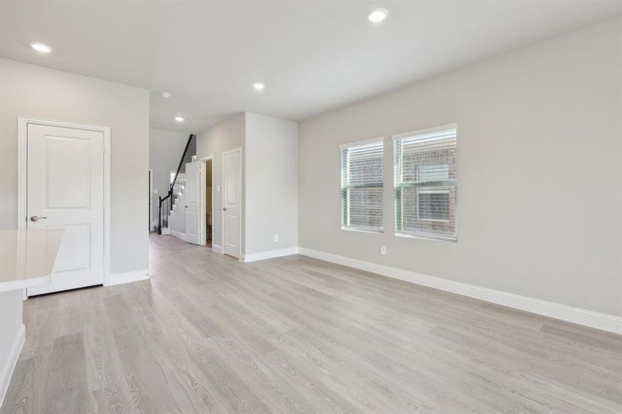 Photo is not of the actual home, but is an inspirational photo of builder’s model home and may depict options, furnishings, and/or decorator features that are not included. Photo is not of the actual home, but is an inspirational photo of builder’s model home and may depict options, furnishings, and/or decorator features that are not included.