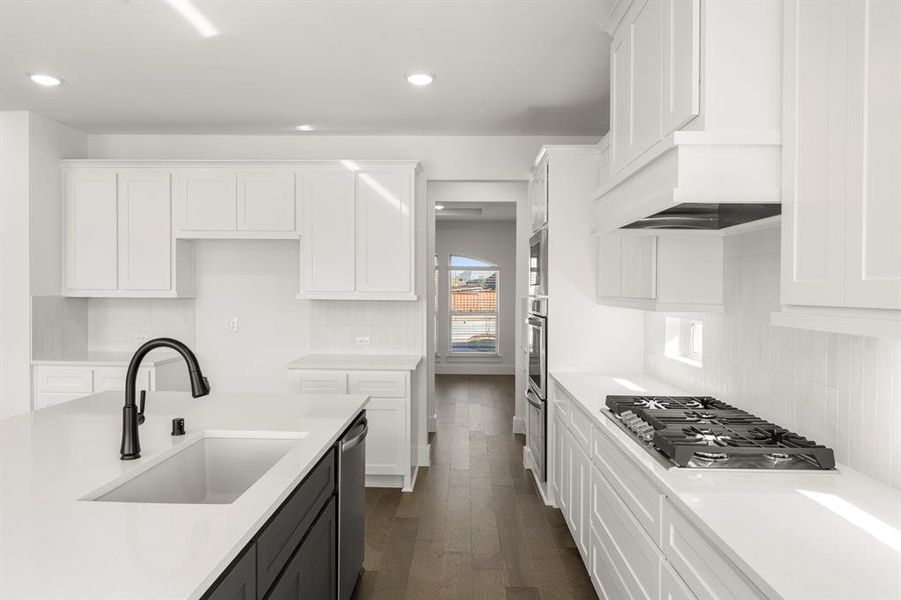 10. 1308 Treasure - Kitchen (3) 10. 1308 Treasure - Kitchen (3)