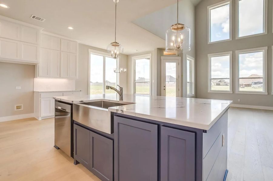 Representative furnished interior of a home built from the The Landry by Elmwood Custom Homes in Matthews Farm, Venus (Image 25). Representative furnished interior of a home built from the The Landry by Elmwood Custom Homes in Matthews Farm, Venus (Image 25).