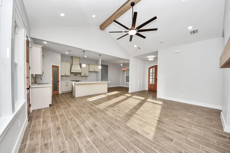 Spacious, unfurnished interior of a new home in , Plantersville (Image 25).